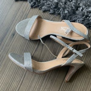Classified Comfort silver heels